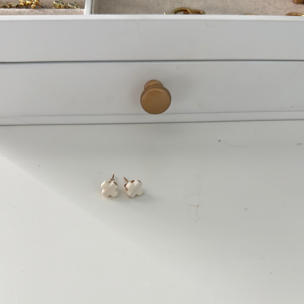 Enewton earrings